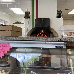Pizza Oven! Cash only.