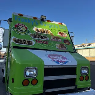 a green food truck