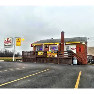 Frannies Beef &amp; Catering.Schiller Park, IL Fast Nice Friendly Service. Great Food. Cool!