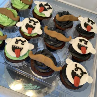 Luigi's mansion cupcakes.