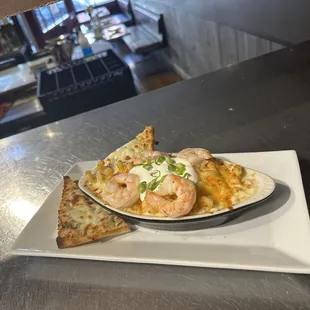 Loaded Mac &amp; Cheese with Prawns