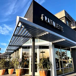 The place sits in a riverfront residential area in West Sacramento...