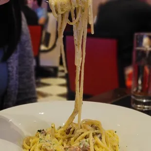 Carbonara- big portions so we got 1 and split between 2!