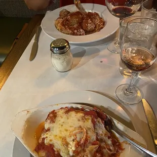 Lasagna and Spaghetti w/Meatballs. Outstanding Italian classics.