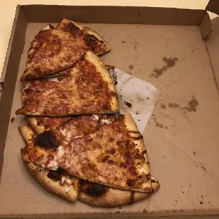 This how my pizza was delivered.