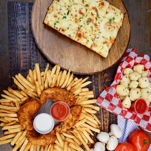 Wings &amp; Fries, Cheese Bread and Bread Bites