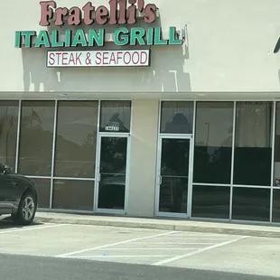 Fratelli&apos;s restaurant front