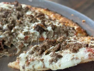 McClain's Pizzeria