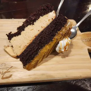 Peanut butter cake