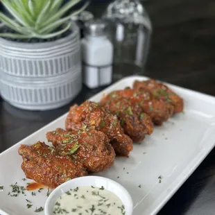 poultry, chicken wings, chicken wings and fried chicken, fried chicken, food, chicken, bbq chicken, fried chicken wings, bbq wings