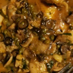 Chicken piccata w/capers and olives