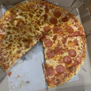 Extra large pizza