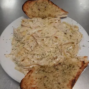 Fettuccine Alfredo