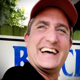 Dan B.