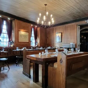 the interior of a restaurant