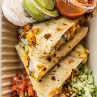  quesadillas and salsa