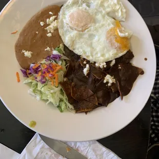 Chilaquiles de mole