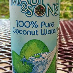 Maui &amp; Sons 100% Pure Coconut Water