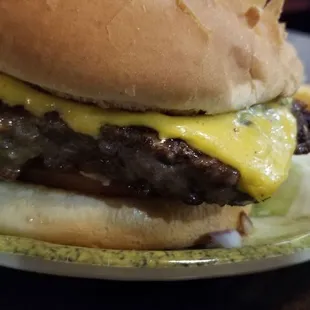 1/2 lb. Bacon Avocado burger. This burger was a grand slam in the bottom of the 9th with the score tied 3 to 3. Highly recommend.