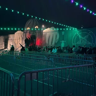 Gates of Hell maze, rated R (not for the faint of heart, and was our favorite)