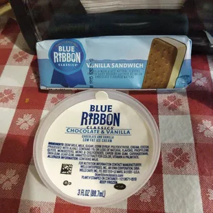 Blue Ribbon Ice Cream, yummy