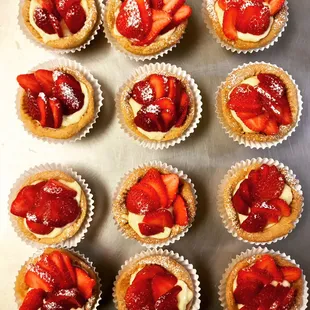 Strawberry tartlets