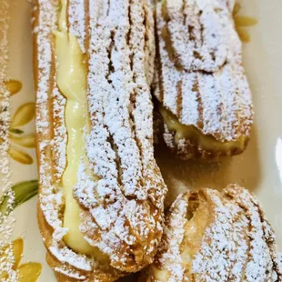Vanilla Cream eclairs