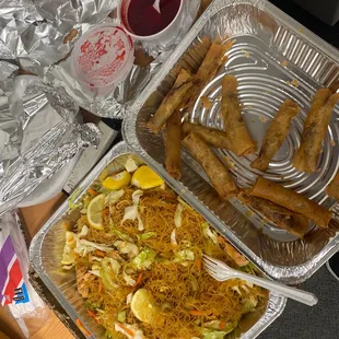 Pancit and lumpia small trays.