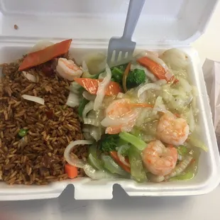 Shrimp Chopped Suey (L21) with Regular pork fried rice, and egg roll.