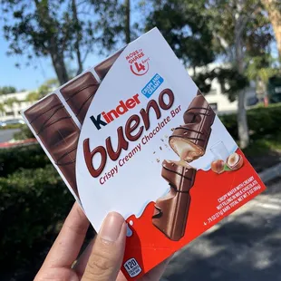 Snacks (TikTok: @justandyvu)