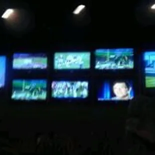 Lots of tvs
