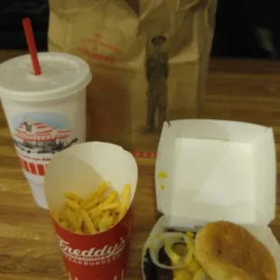 Not happy with freddy&apos;s drive-thru.