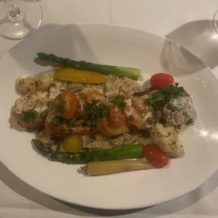 Shrimp &amp; Jumbo Sea Scallops