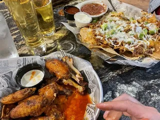 MD's Sports Tavern & Grill