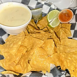 Chips &amp; queso!