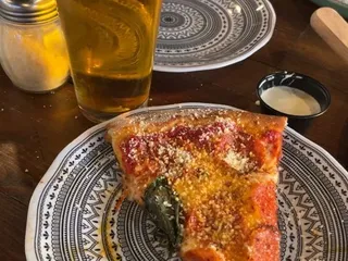Viva La Pizzeria & Bar
