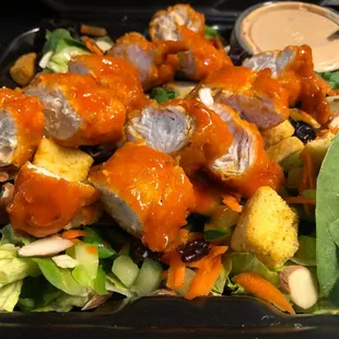 CRISPY CHICKEN SALAD