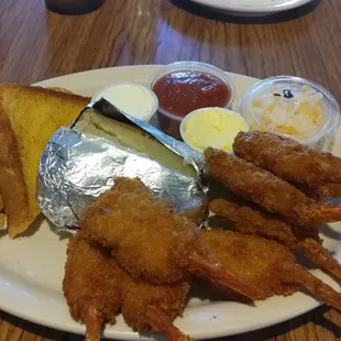 The food was fresh and plentiful. These fried shrimp gave me life.