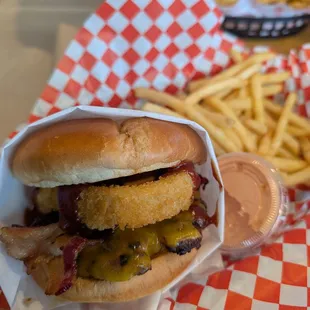 Western Bacon Cheeseburger