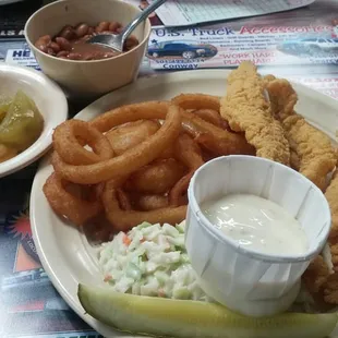 Fried fish lunch plate.