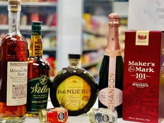 Castro Liquor & Wine