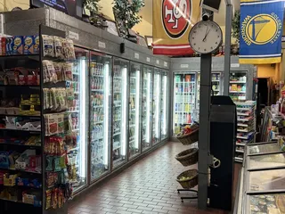 Broadway Liquors
