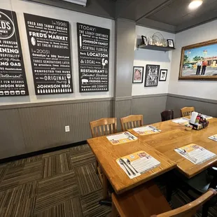 sushi and sashimi, interior