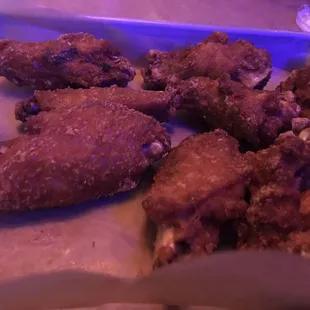 1/2 Pound Traditional Wings Didn&apos;t Look Appealing Or Tasted Good. Will Not Order The Wings Again.