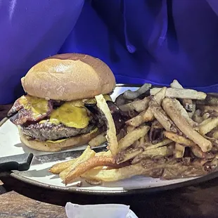 Badlands BBQ Burger