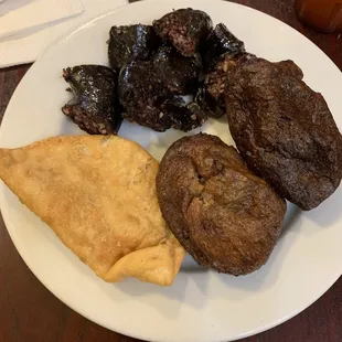 Morcilla, pastallitos, and beef rellenos were just the nostalgic comfort foods I needed.