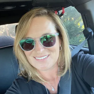 Jacqueline R.