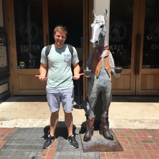 Private Tour stop at the Wild Horse Saloon