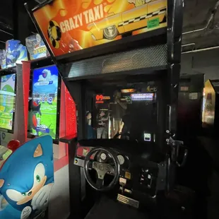 3-19-2022 reported issue with this machine, screen was dark during play.