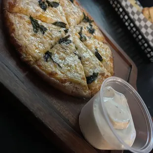 Garlic cheese pizza